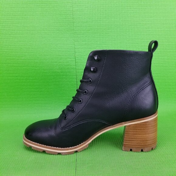 ✅Korks Women's Black Faux Leather Block Heel Lace Up Ankle Boots Womens 9M Biker - Picture 11 of 11